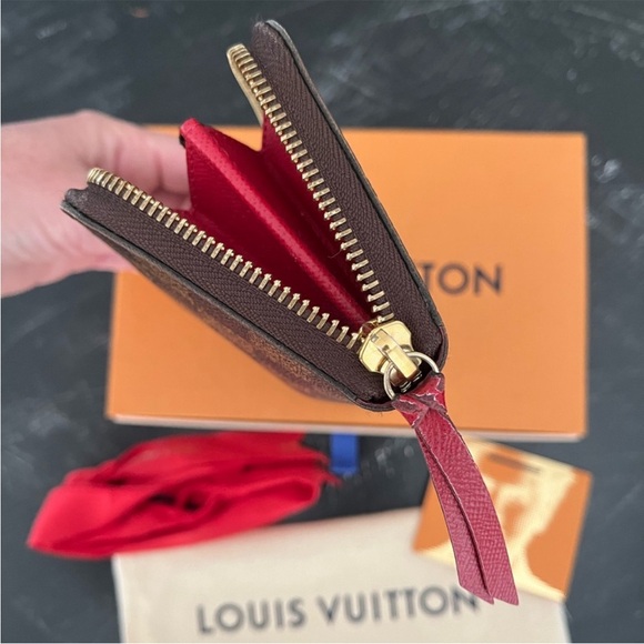 ⭐️SOLD⭐️Louis Vuitton Clemence Wallet - Picture 14 of 17